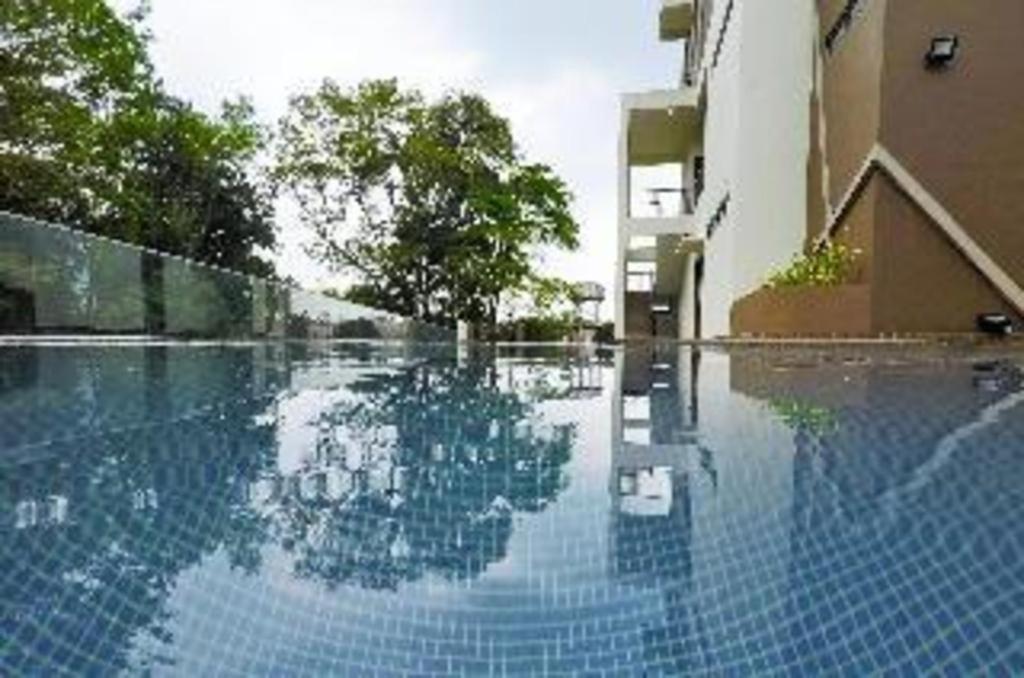 Hotel Grand Baron Taiping Exterior foto