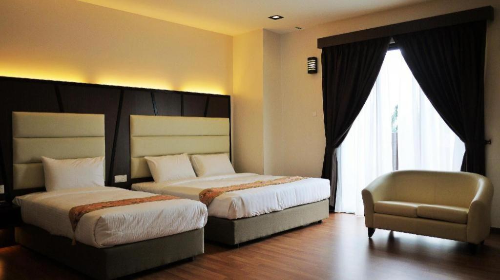 Hotel Grand Baron Taiping Exterior foto